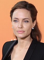 Jobhoroscope for Angelina Jolie